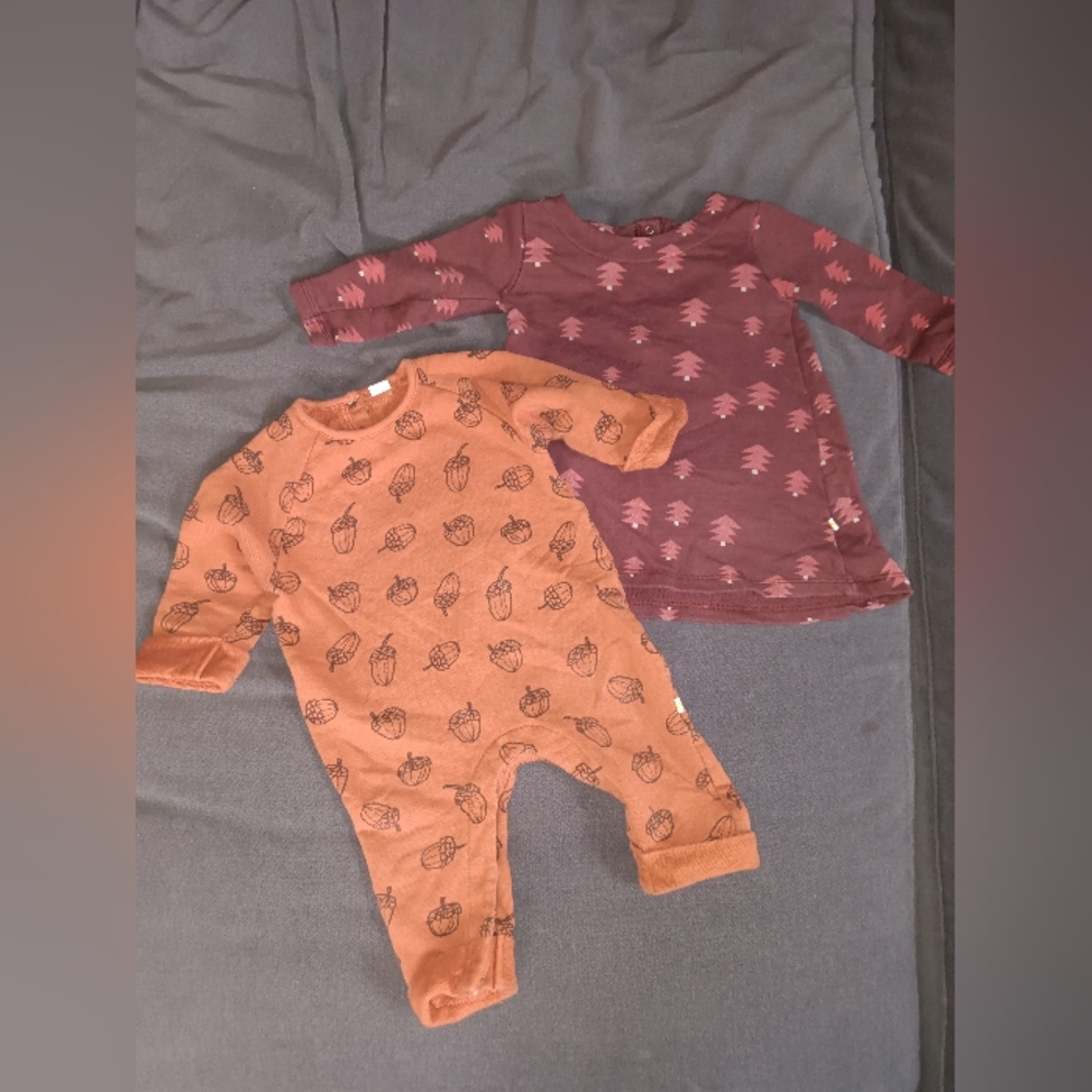 Baby Hallmark Fall Pattern Outfits Set Of 2 Size 12 - 18 Months